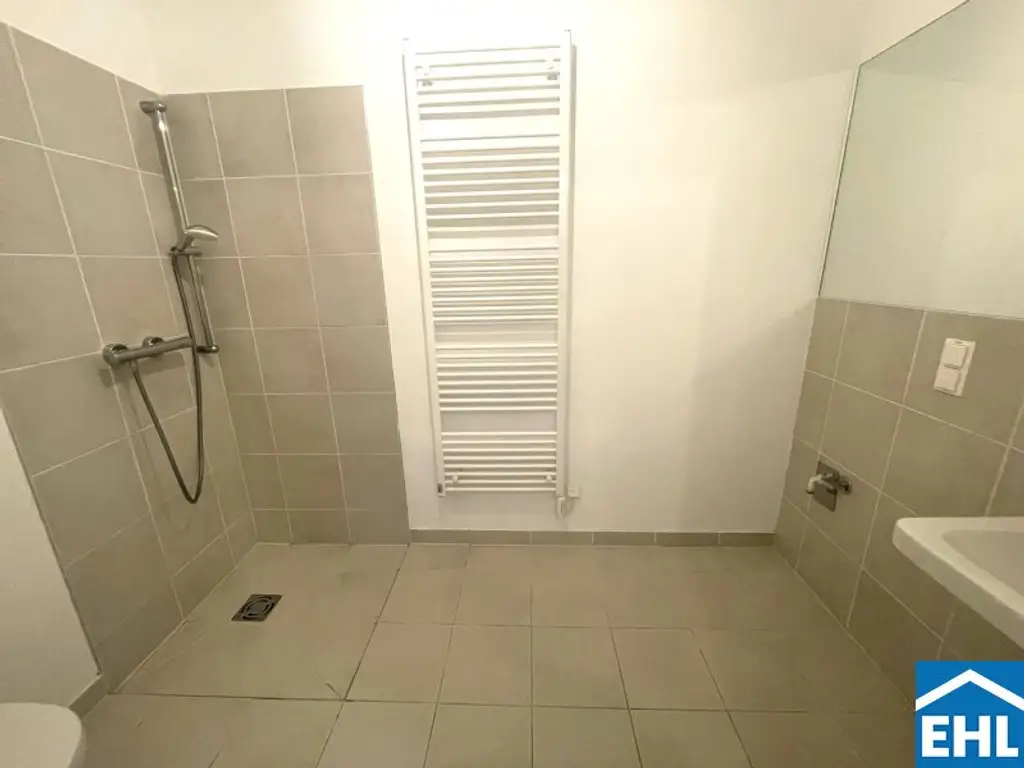 2-Zimmer Wohnung mit Balkon nahe Hirschstettner Aupark