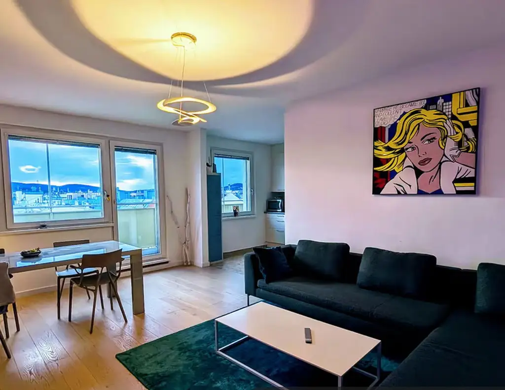 Dachgeschoß-Wohnung mit Terrasse und Fernblick über Wien (PROVISIONSFREI)