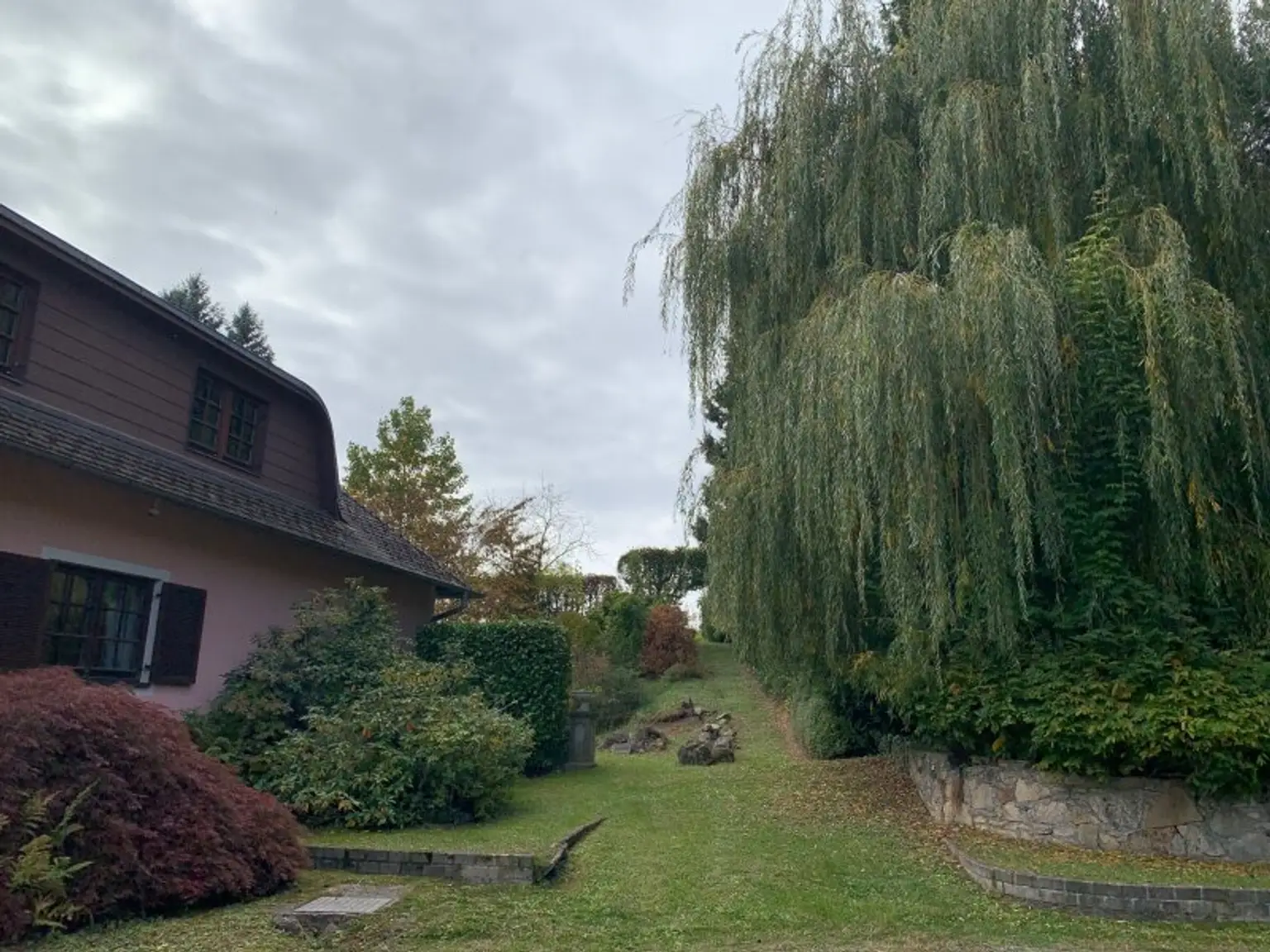 Landhaus in Alleinlage