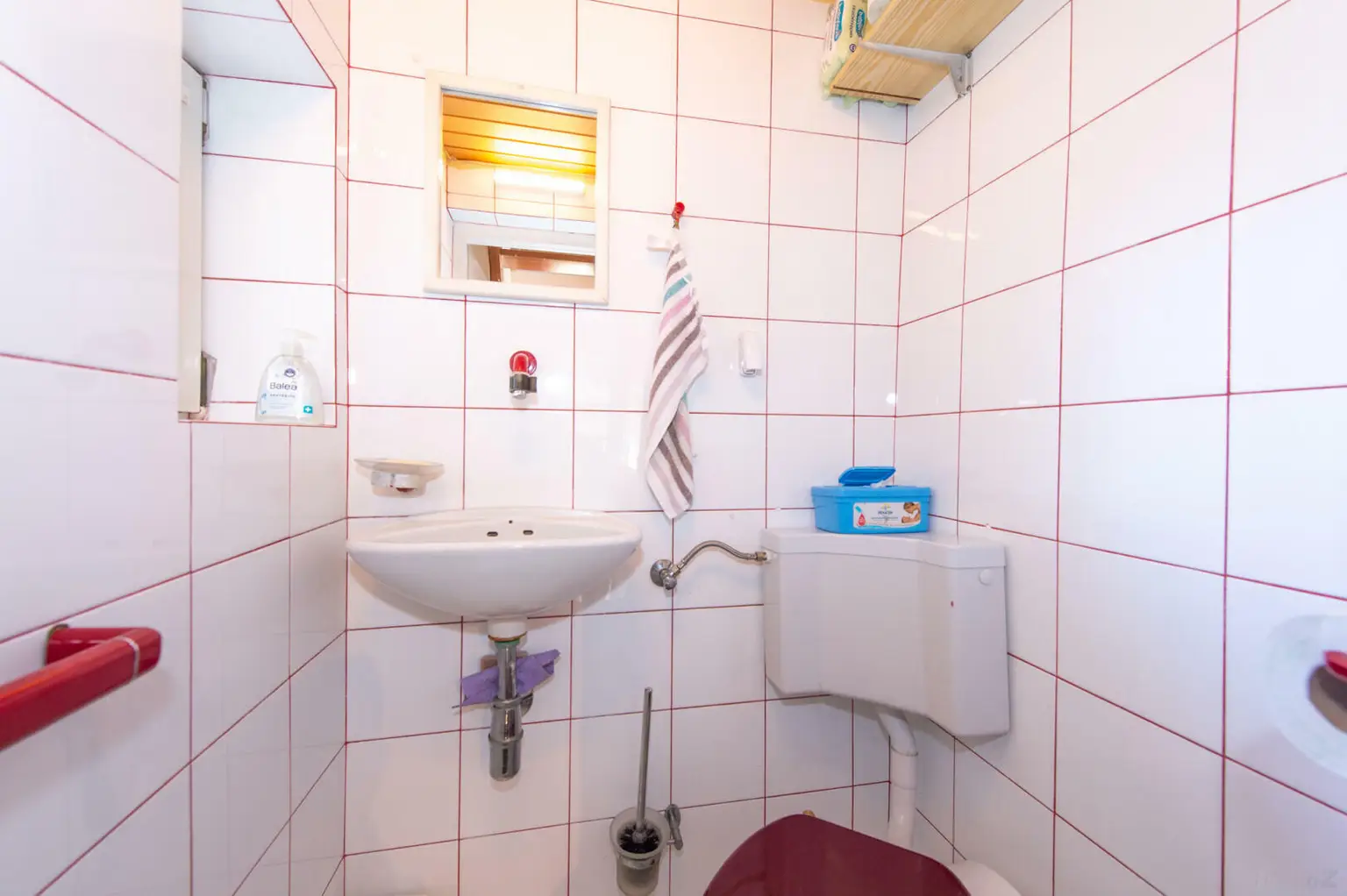 Großzügiges Einfamilienhaus mit viel Platz, hohem Potenzial und hoher Bebauungsdichte – Ideal für Familien oder Investoren