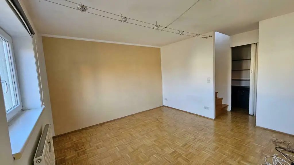***Elegante DG-Maisonette ** 2 Innenhofbalkone ** Trendviertel Graz-Lend ** moderne Citywohnung ** für Paare & Studenten & Anleger ***