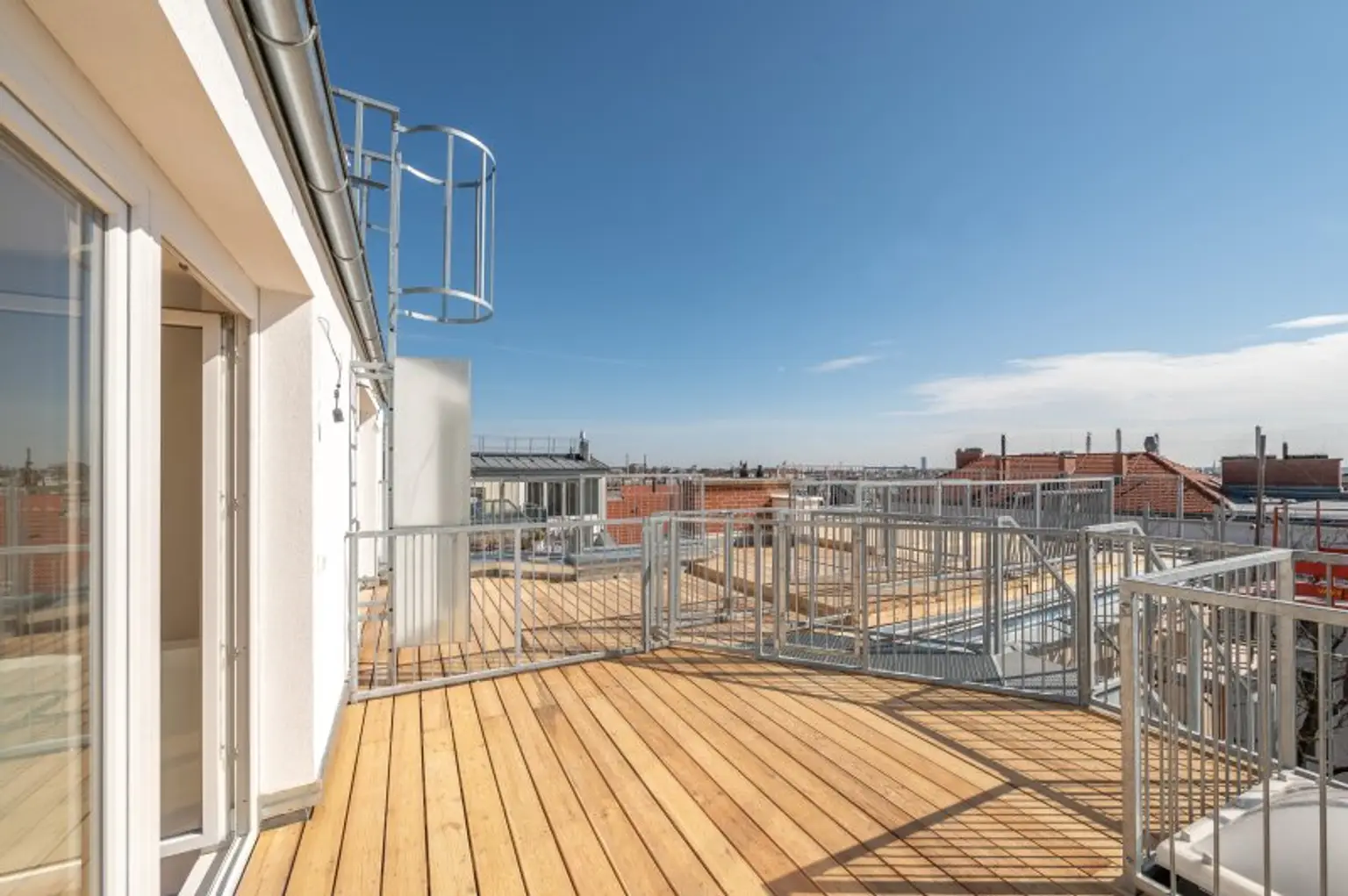 ++NEU++ 3-Zimmer DG-ZWEITBEZUG mit Dachterrasse! ++VIDEOBESICHTIGUNG++