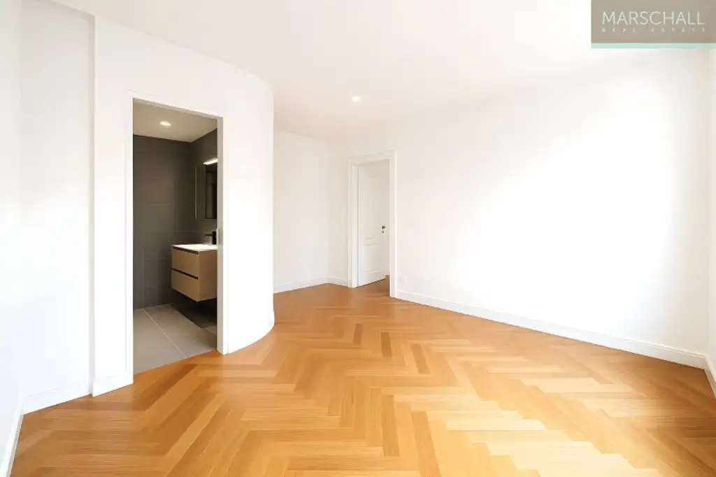 Cottage-Familienvilla in begehrter Lage des 18. Bezirks
