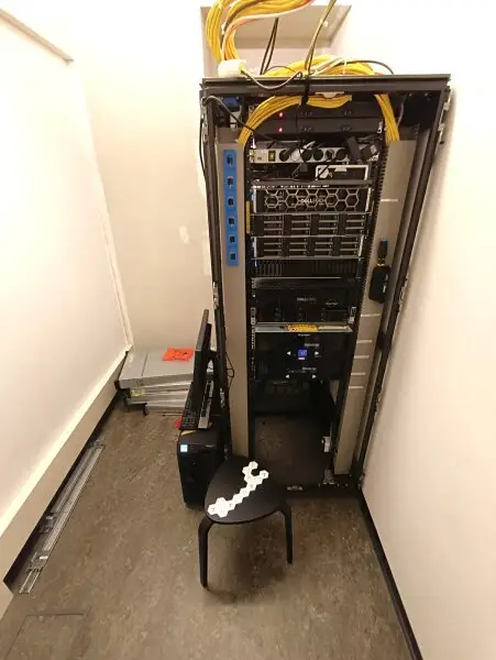 Bürofläche mit rund 60 m² im Erdgeschoss! Klimatisiert! Serverraum! Nähe U4 Roßauer Lände  & Liechtensteinpark!