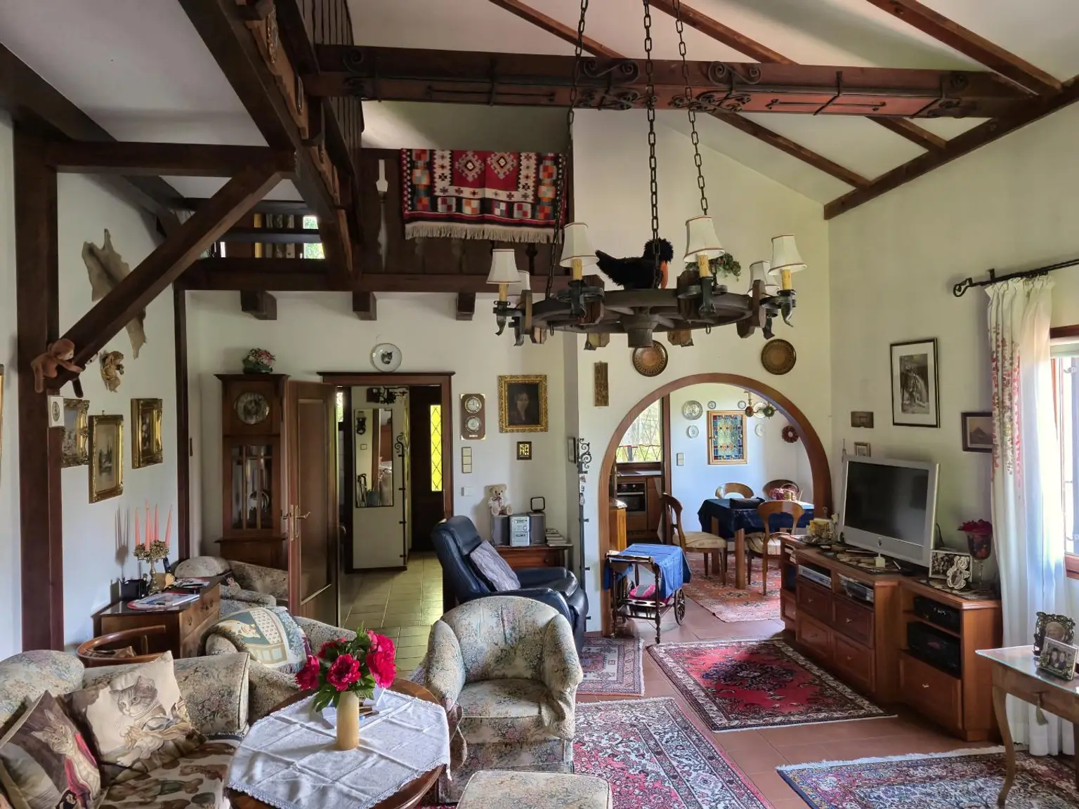 ROMANTISCHES EINFAMILIENHAUS IN BESTER LAGE
