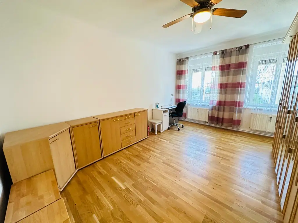 Schöne 3-Zimmer-Wohnung mit Balkon in zentraler Lage