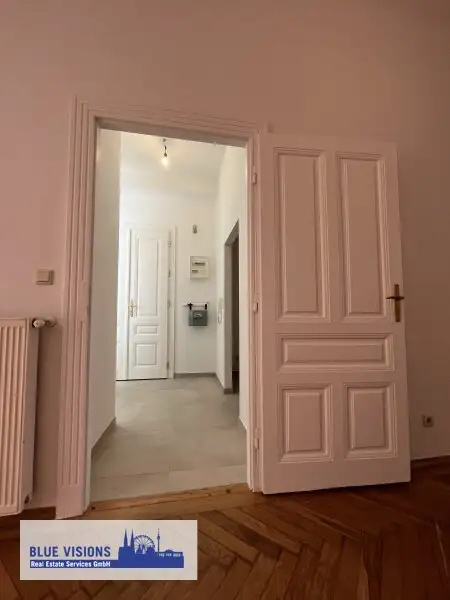 Gemütliche 2-Zimmer-Wohnung mit Mini-Balkon in 1130 Wien – Ihr neues Zuhause wartet!