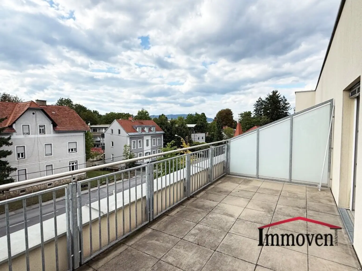 Nette 2-Zimmerwohnung mit Terrasse!