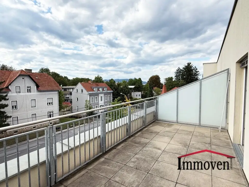 Nette 2-Zimmerwohnung mit Terrasse!