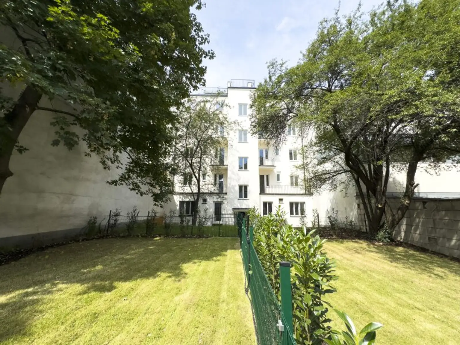 Schöffelgasse | Erstbezug nach Sanierung mit Gartenbereich in absoluter Ruhelage | Türkenschanzpark