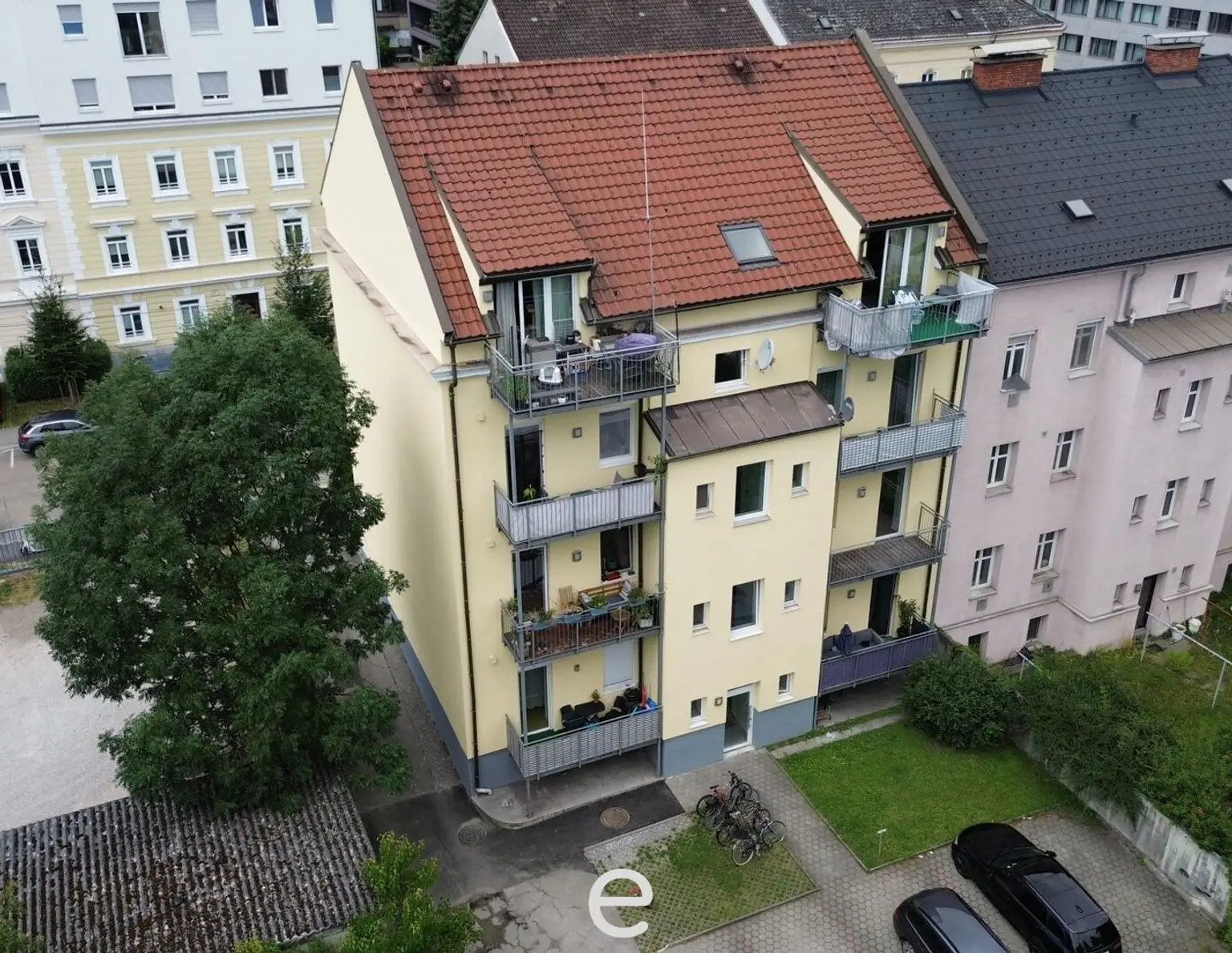 Altbau-Etagenwohnung im 2. OG, TOP 5, bis 31.1.2026 befristet vermietet!