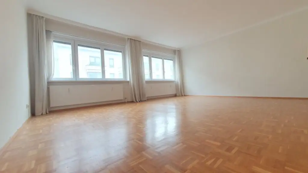 Gepflegte Drei Zimmer Neubauwohnung in gesuchter Lage - hoher Liftstock