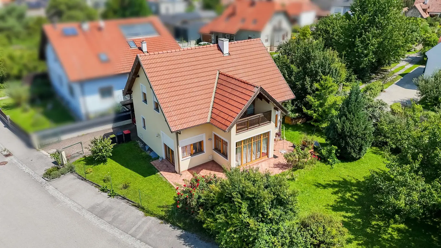 Wunderschönes Einfamilienhaus - ruhige Siedlungslage!
