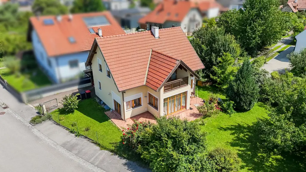 Wunderschönes Einfamilienhaus - ruhige Siedlungslage!