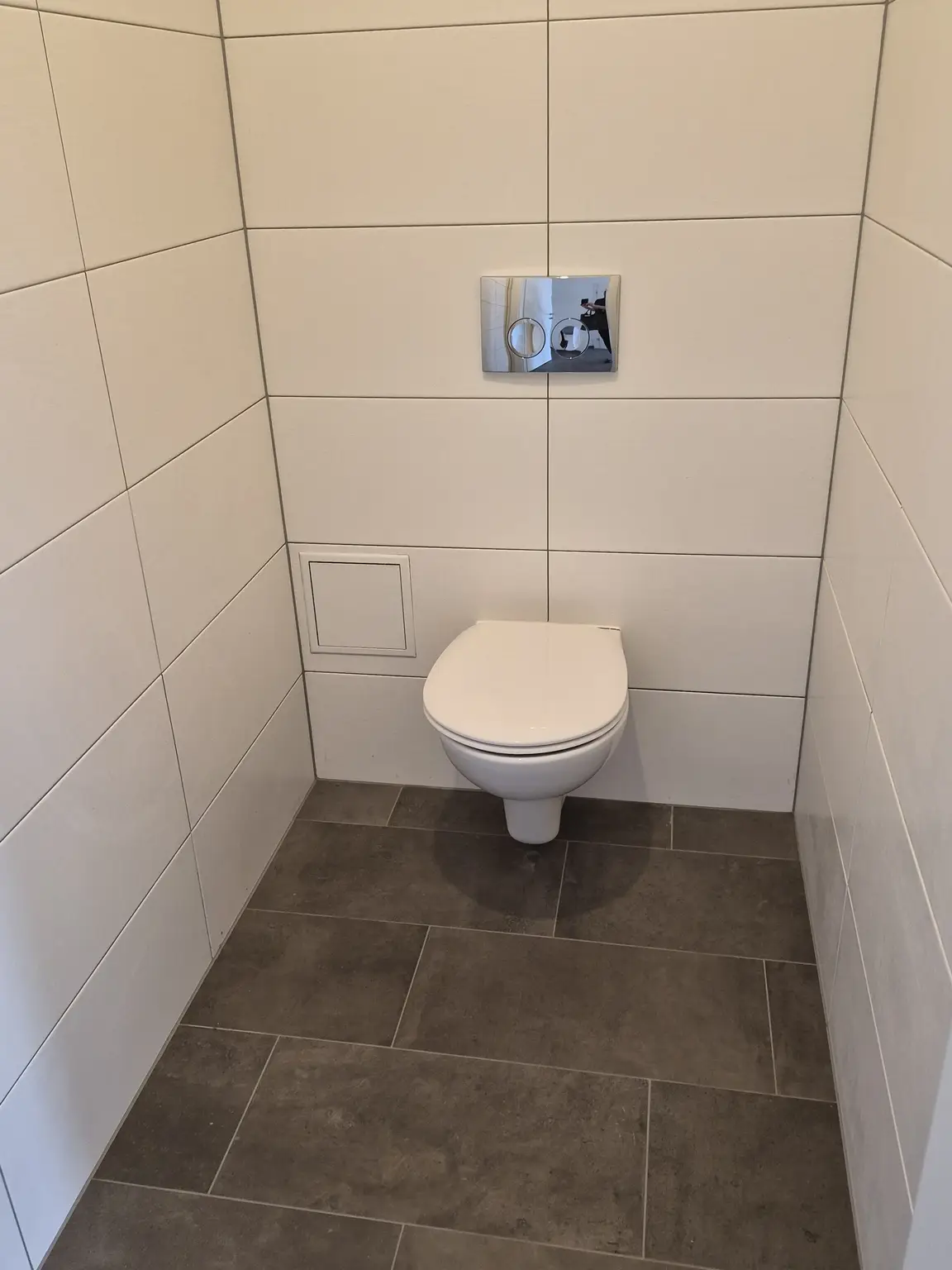 Neubau: Ca. 54 m² Wohnung mit ca. 28 m² Eigengarten