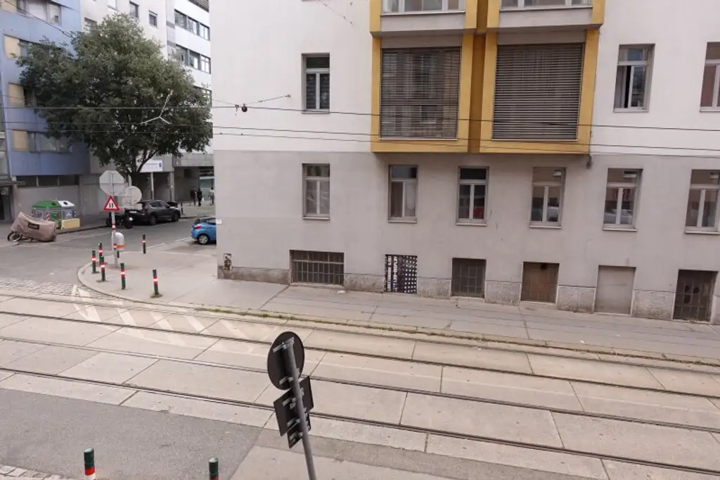 Ideale, großzügige Garconniere - tolle Aufteilung !