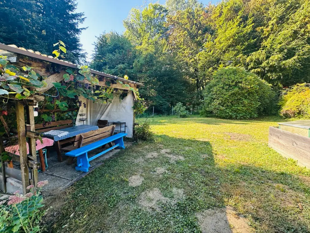 Idyllisches kleines Ferienhaus in Grünruhelage nahe Gleisdorf
