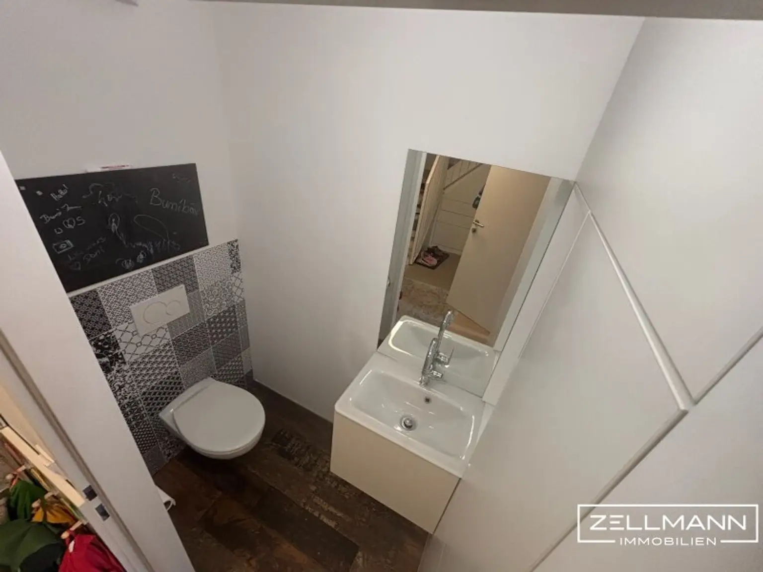 „Wohnen mit Stil: 3-Zimmer-Maisonette plus Tiefgarage“ | ZELLMANN IMMOBILIEN