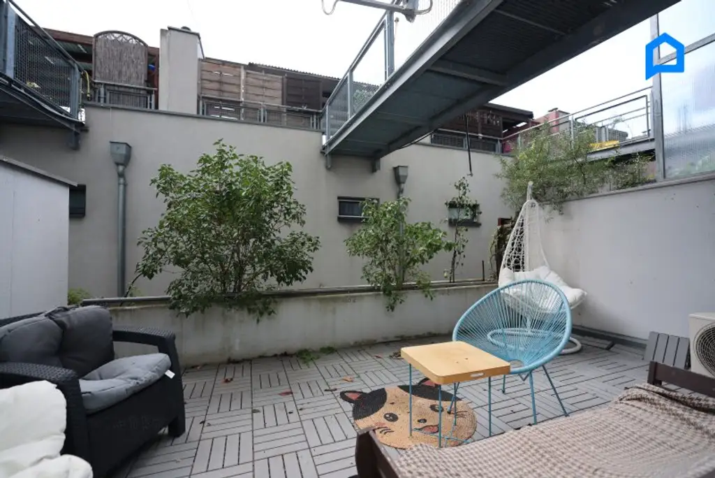 Mehr Raum. Mehr Licht. Mehr Freiheit – 4-Zimmer-Maisonette plus Küche und  2-Freiflächen.