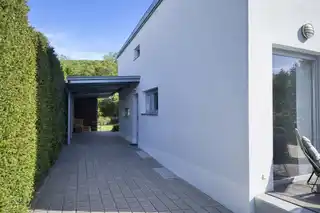 Carport Eingangsbereich