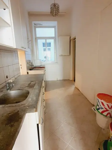 4-Zimmer - WG geeignet - Nähe U1/Messe/WU