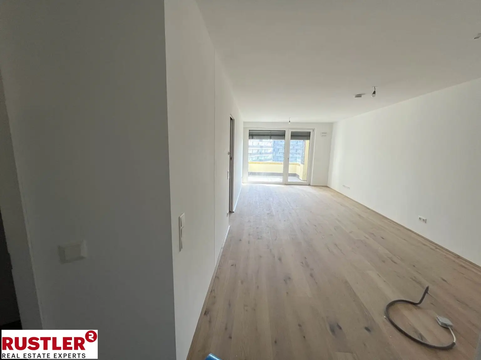 *Wohnen über den Dächern Wiens - Exklusive Dachgeschosswohnungen mit traumhaften Freiflächen*