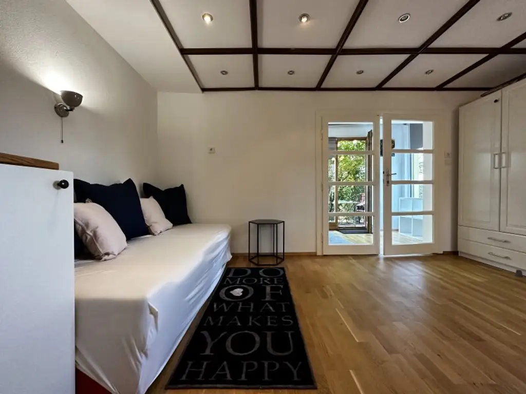 SOMMERHAUS mit großem Garten - Nähe AN DER UNTEREN ALTEN DONAU