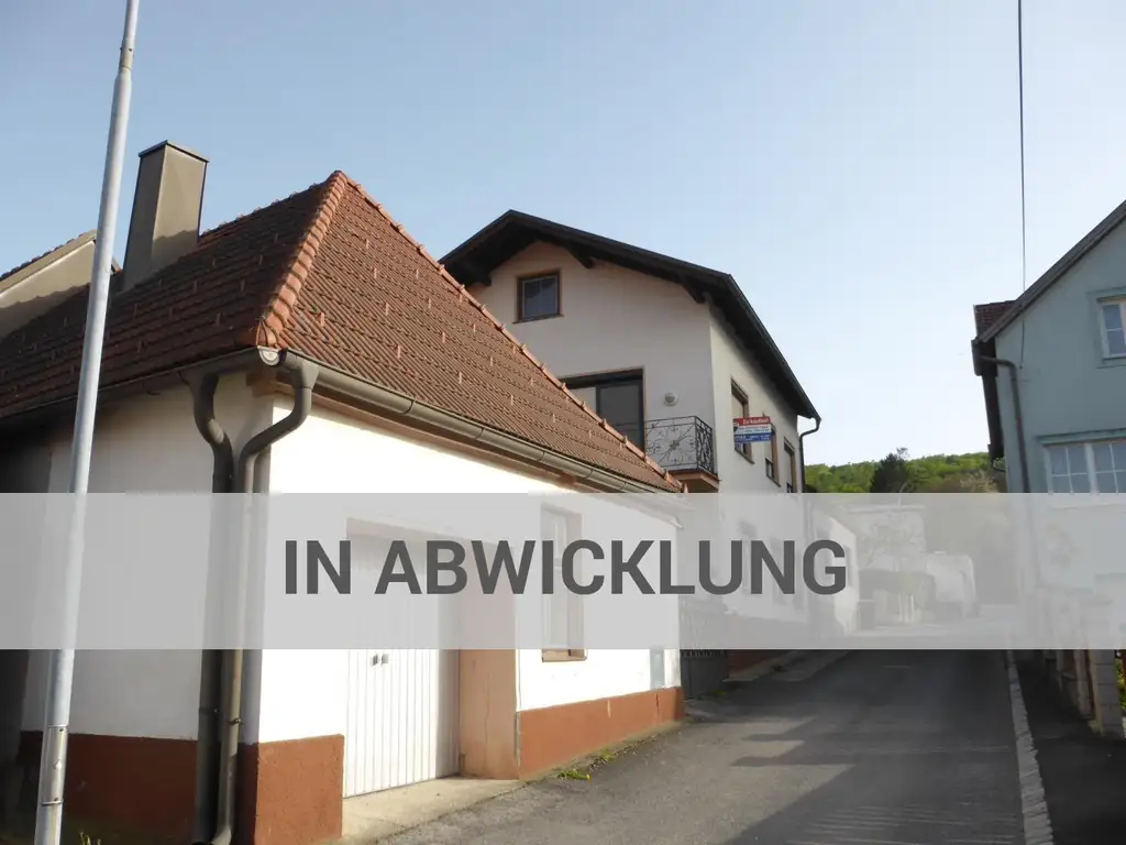 Viel Platz in 2 Häusern - zu einem unschlagbaren Preis