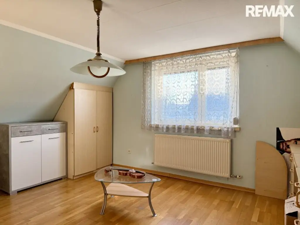 Wohnen im Grünen - Einfamilienhaus mit ca. 99,10 m² Wfl. auf 1.027 m² Grund in Ternitz zu kaufen!