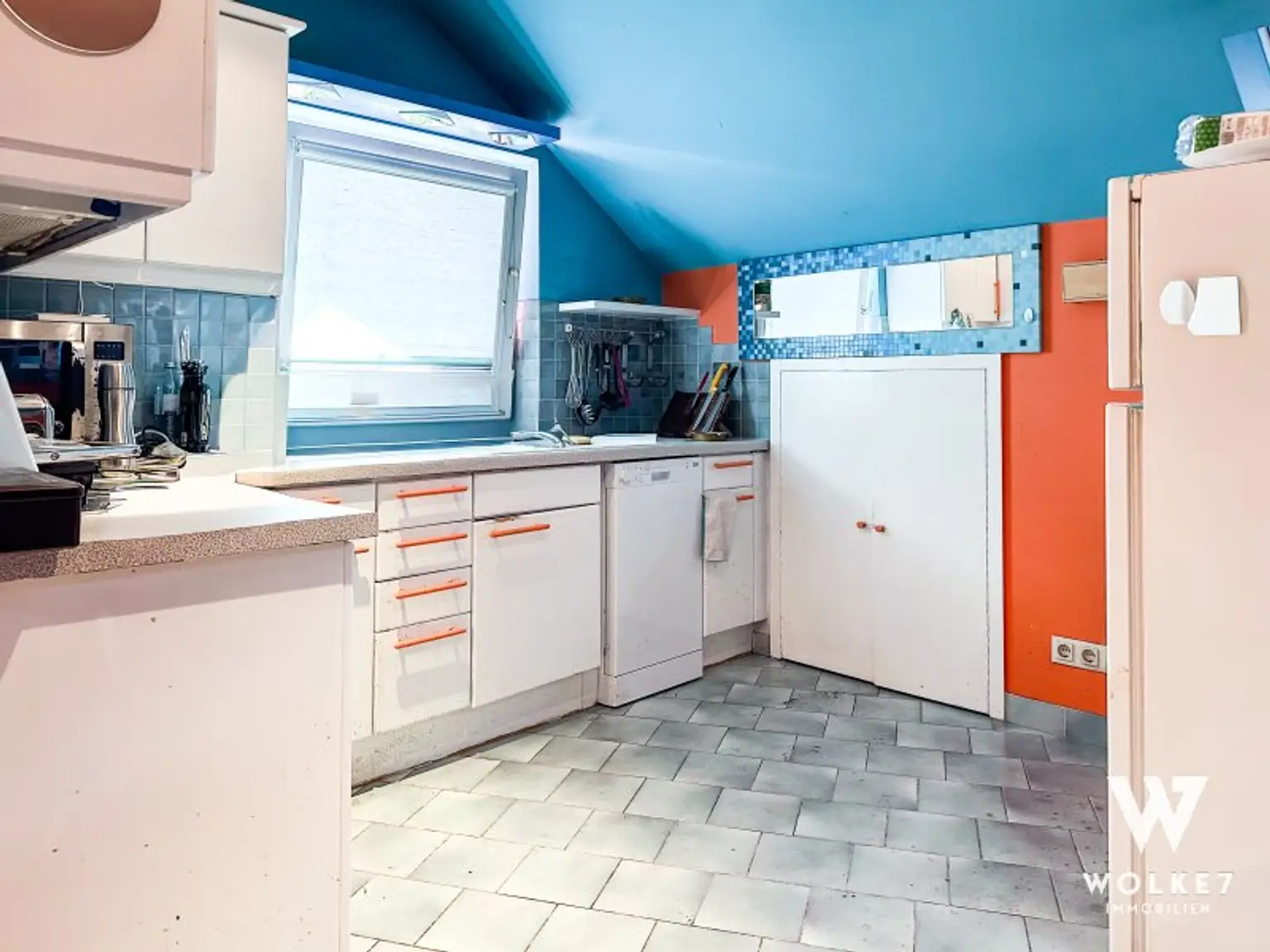 NOTVERKAUF: 4-Zimmerwohnung in Bestlage | Dachgeschoß | Große Terrasse | Spitzenpreis