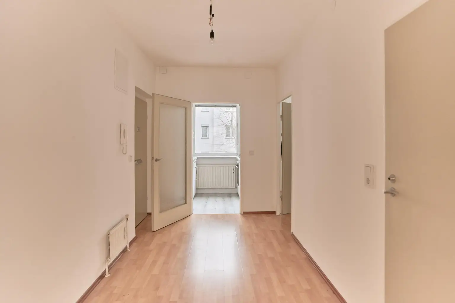 06. Mietwohnung 1040 Wien - Vorzimmer