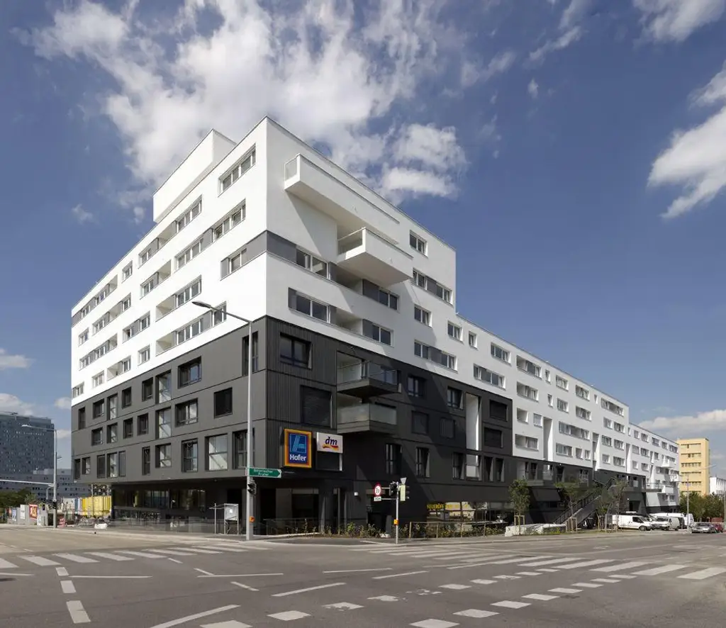 Home Office 2 in der Laaer Berg Straße 49