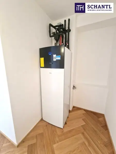 ***Altbau trifft Dachgarten – Stilvolle 3-Zimmer-Wohnung mit großer Terrasse  – hochwertiger Sanierung + Klimaanlage & Luftwärmepumpe***