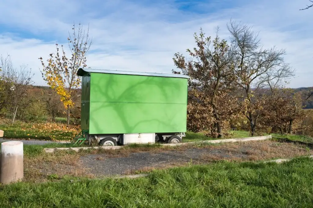 Exklusives Landdomizil – 200 m² Lebensqualität mit Gäste- und Baumhaus auf 6 Hektar Naturgrund!
