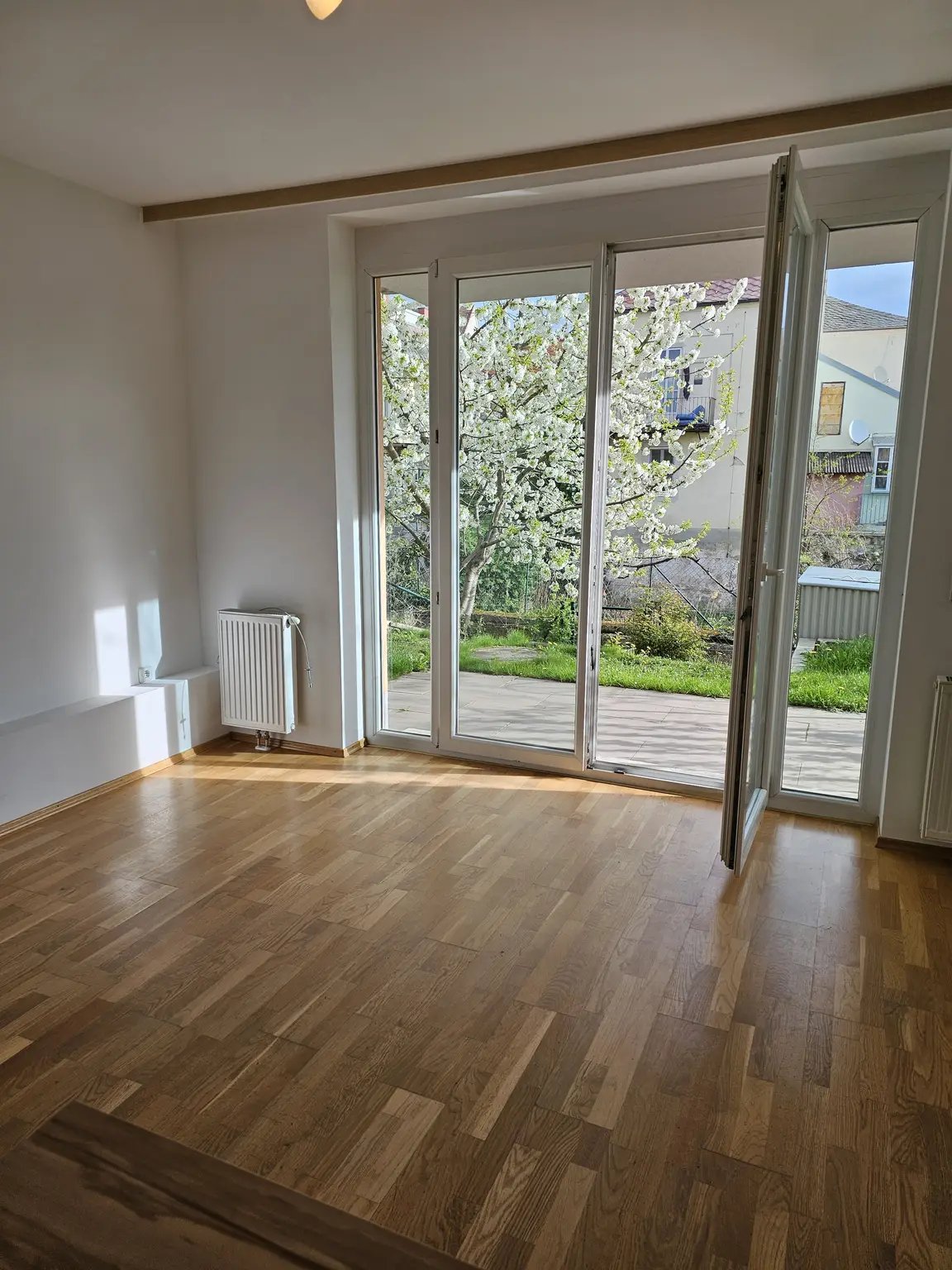 3 Zimmer / GARTEN / TIEFGARAGE / ZENTRUMSNAH
