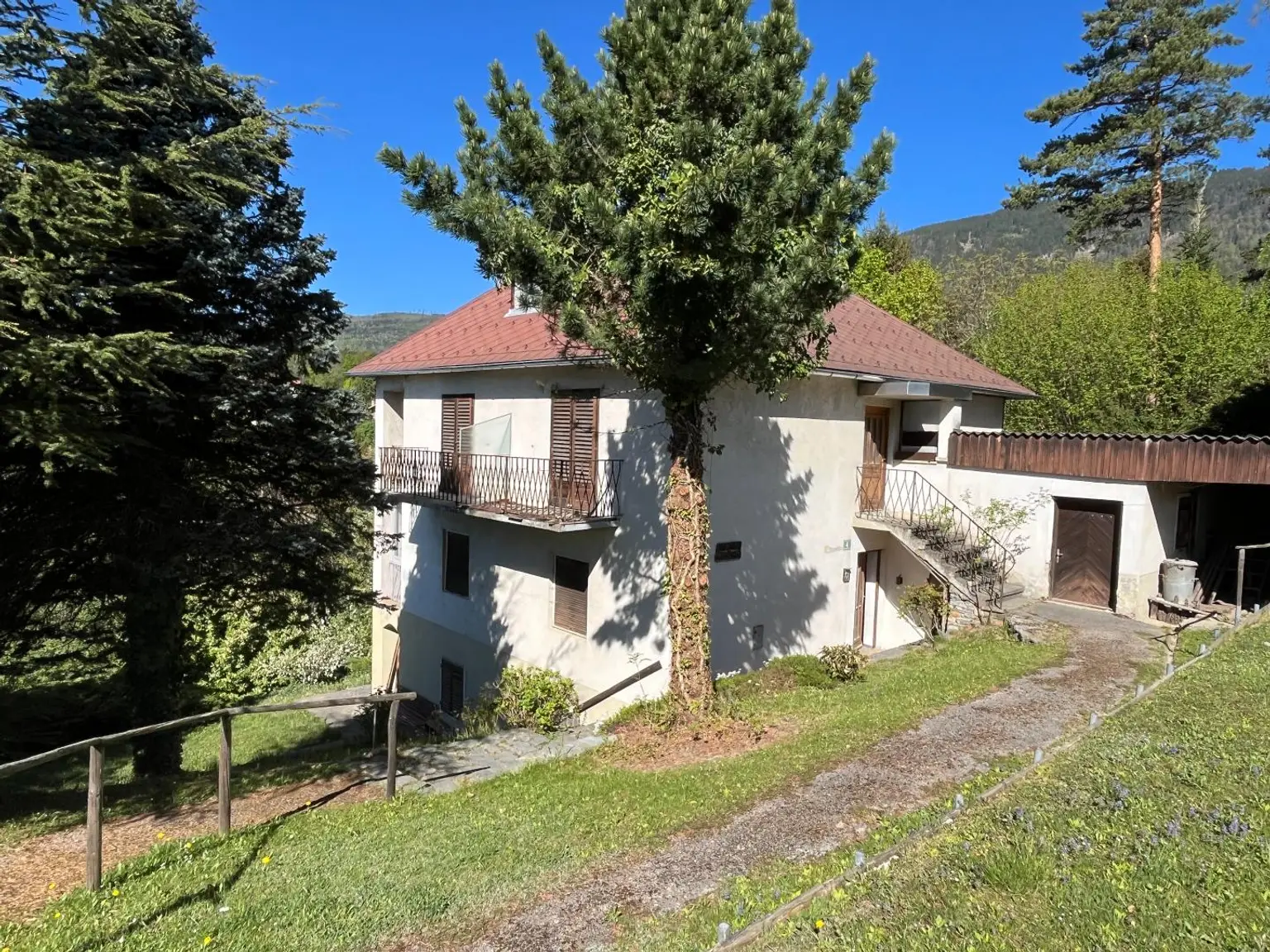unteres Haus