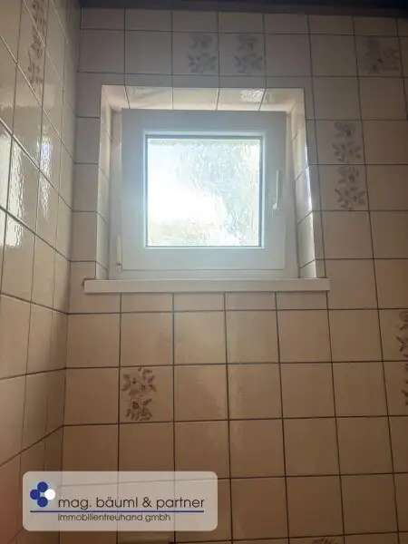 Familienwohnung am Wienerberg, 5 Zimmer mit Balkon und Gartennutzung