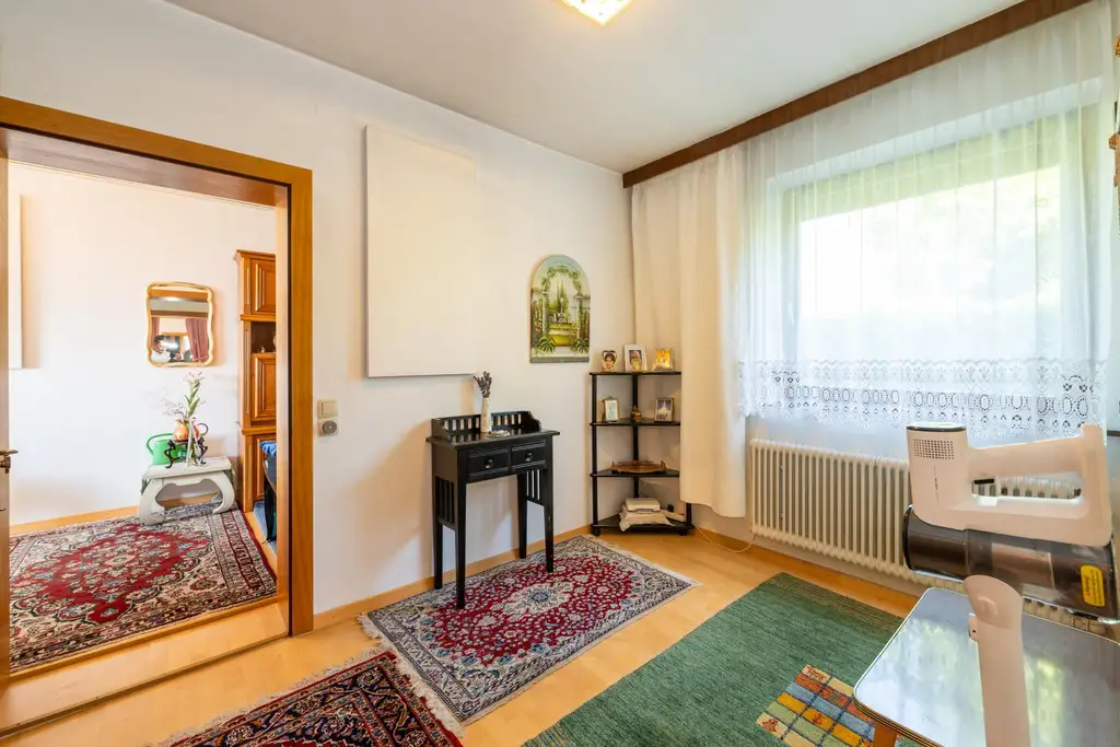 Wohnen wo andere Urlaub machen - Haus mit Traumaussicht nahe Stubenbergsee