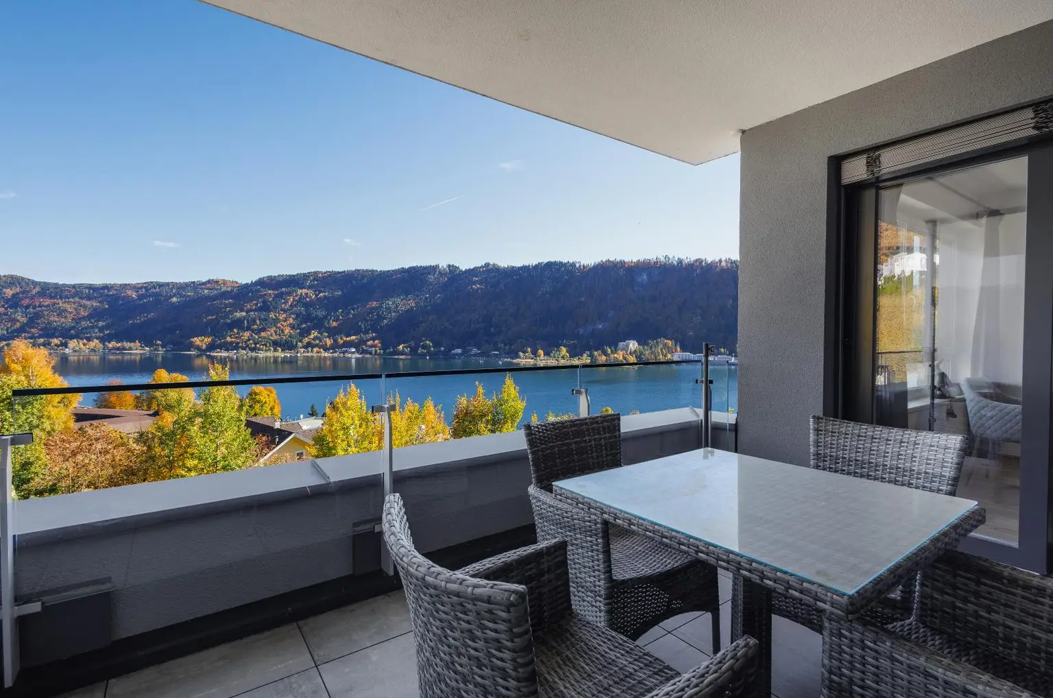 Seltene Gelegenheit - Eigentumswohnung mit Seeblick in Annenheim