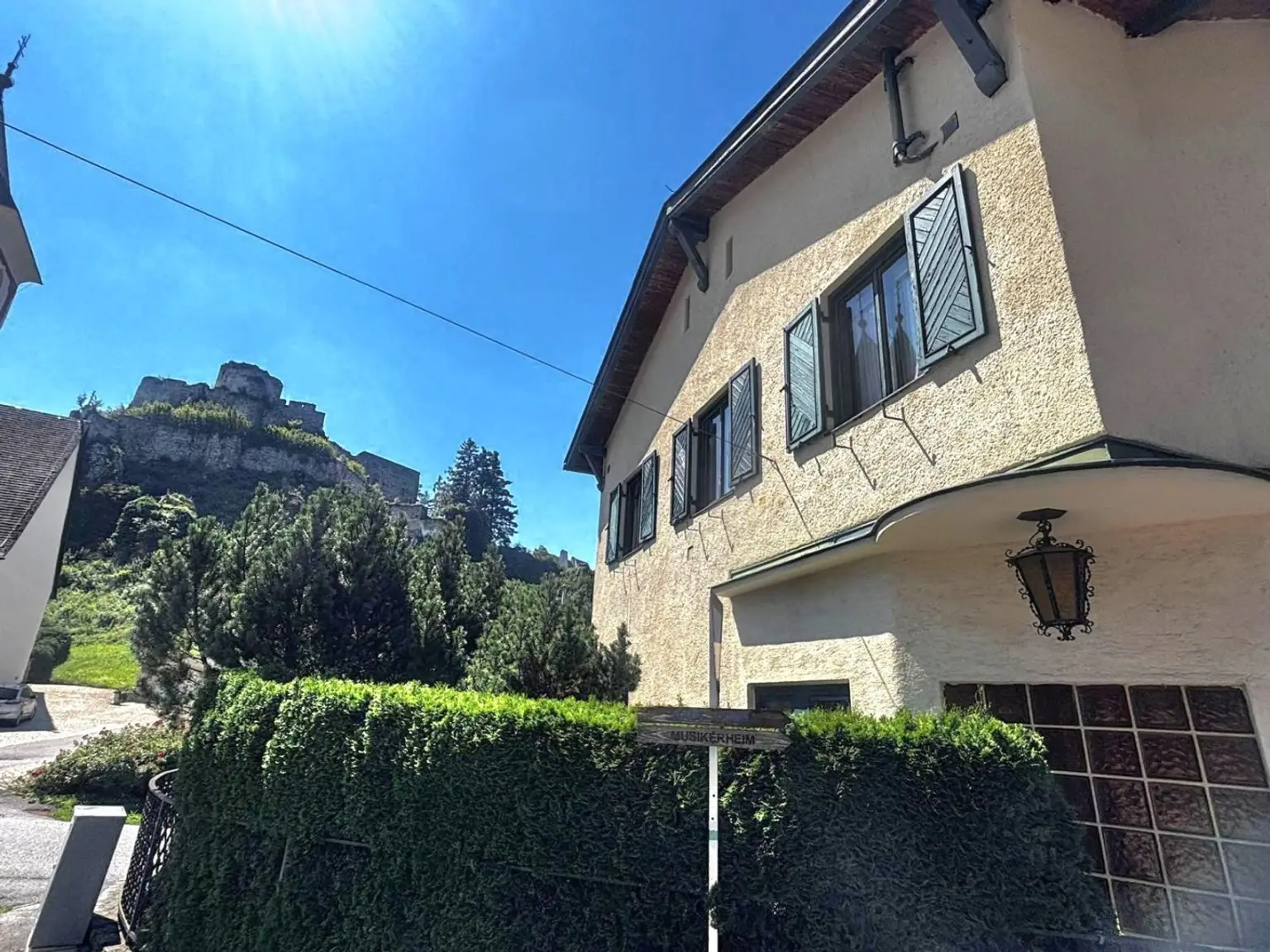 ''Licht, Luft & Lebensqualität - Einfamilienhaus mit Weitblick''