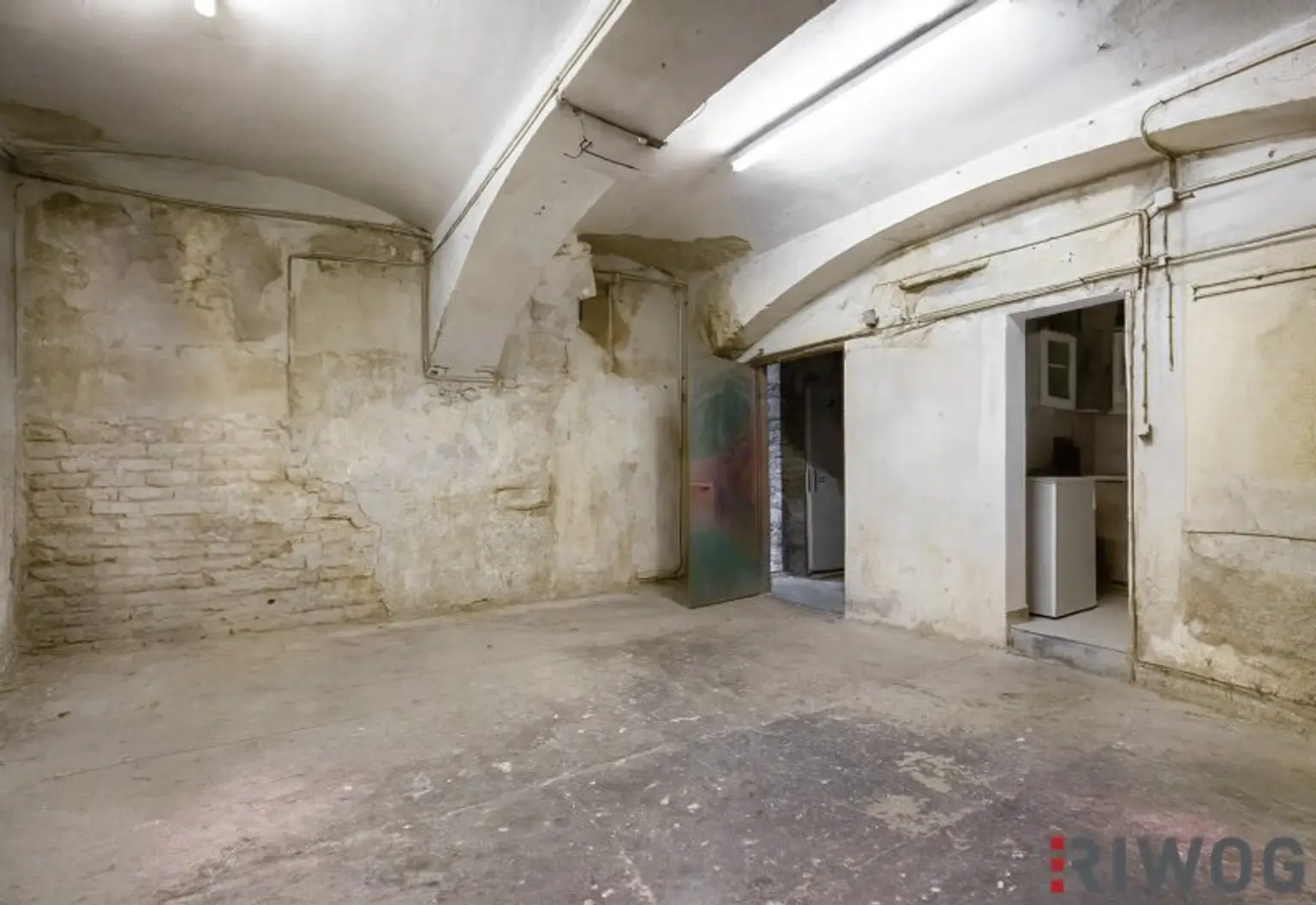 WERKSTATT/LAGER NÄHE 1. BEZIRK, DONAUKANAL UND AUGARTEN | Hof-/Gartennutzung | Wasser, Strom & WC | Rembrandtstraße