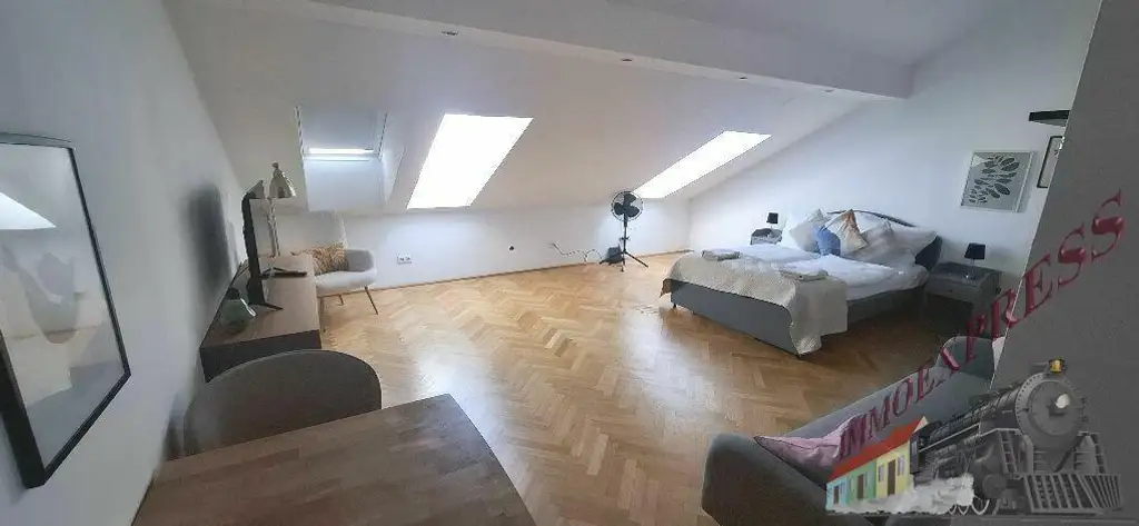 Geräumige -Dachgeschoß-Wohnung- inkl. Heizkosten & Warmwasser