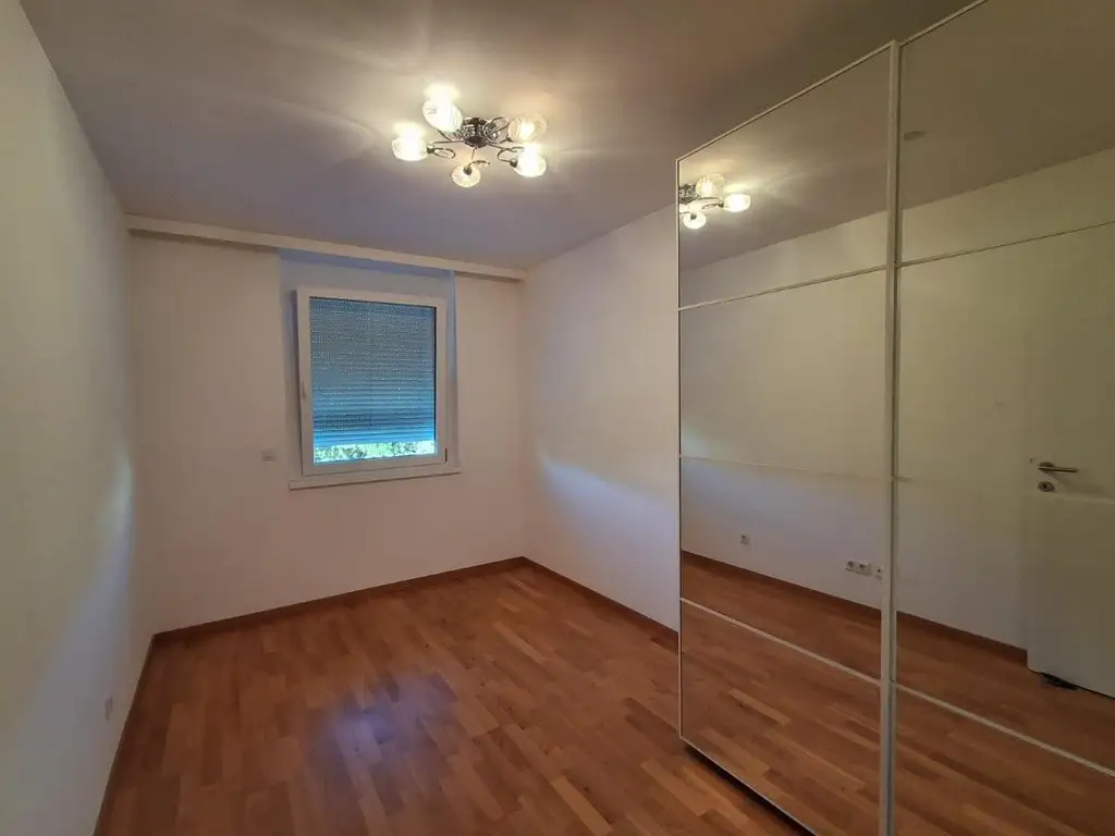 "Neue vollausgestattete - 4-Zimmer-Balkonwohnung Jedlesee"