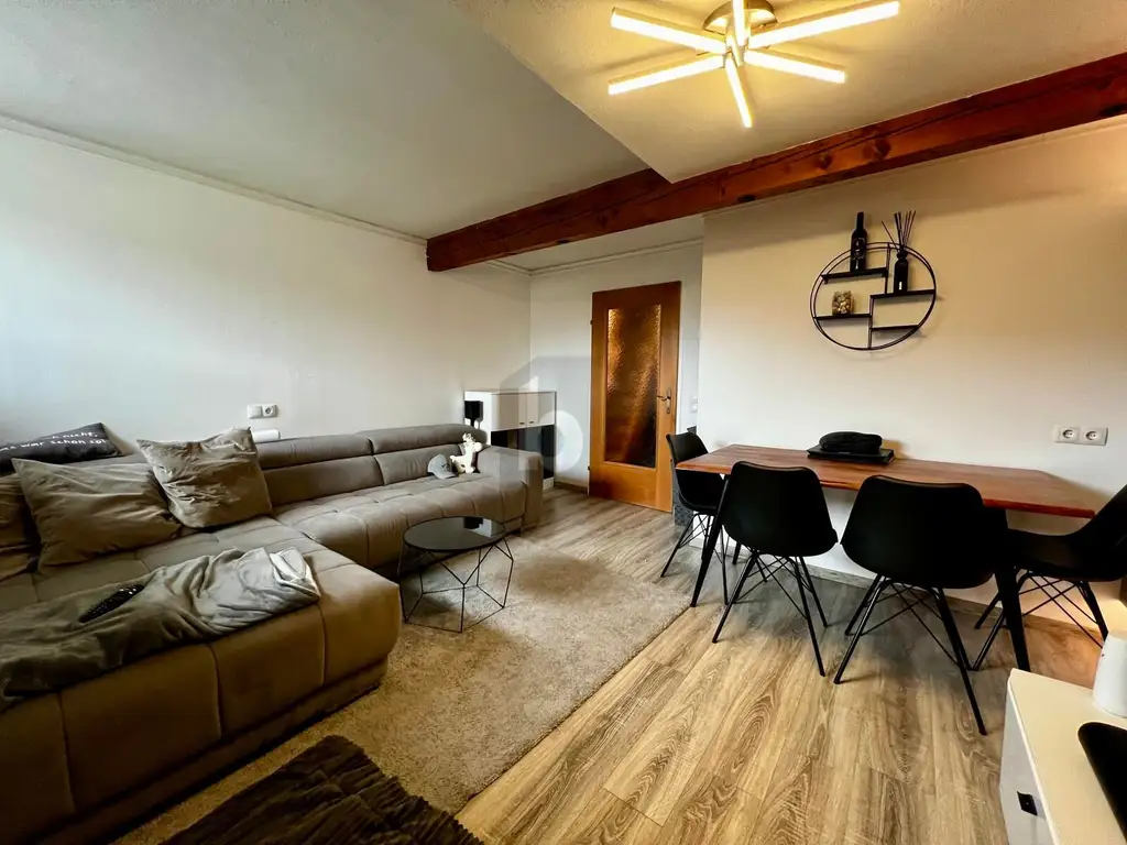 SONNIGE DACHTERRASSE IN ZENTRUMSLAGE!