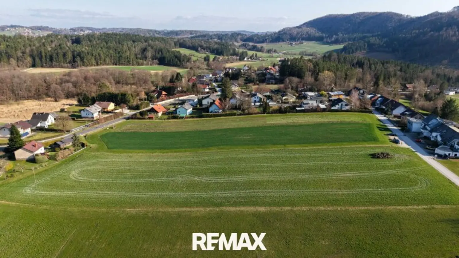 Grundstück