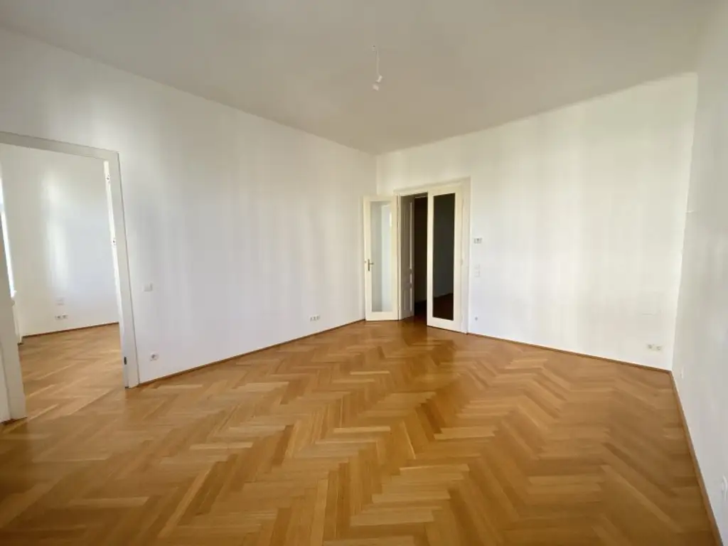 TOPZUSTAND + UNBEFRISTET + nächst PARADISGASSE!