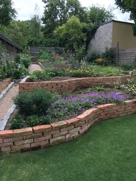 +Einzigartiges Einfamilienhaus mit Nebengebäude in Enzesfeld-Lindabrunn+