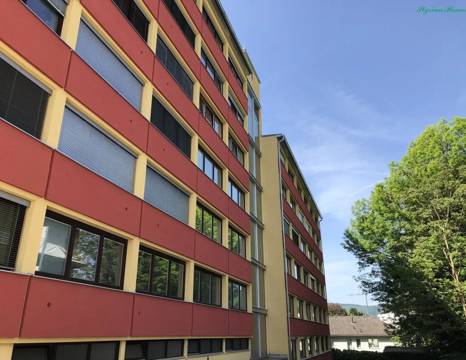 TOPLAGE am Hasnerplatz mit Schloßbergblick Wohnung 35 m² 1 Zimmer mit Einbauküche, BALKON und PARKPLATZ PROVISIONSFREI