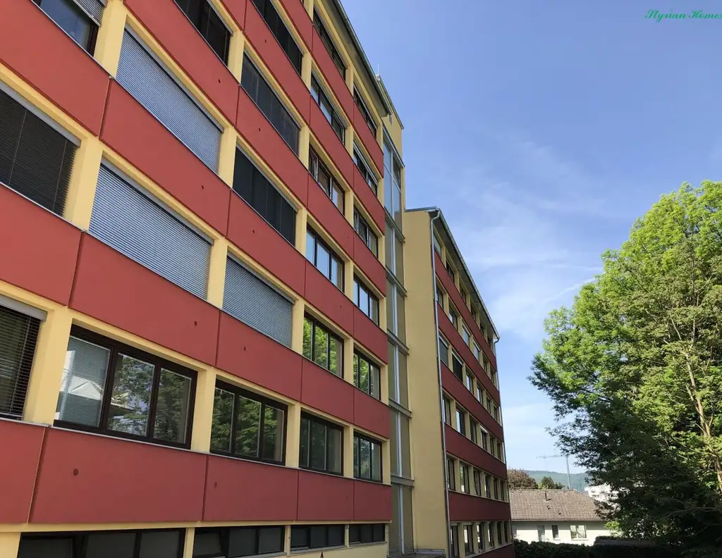 TOPLAGE am Hasnerplatz mit Schloßbergblick Wohnung 35 m² 1 Zimmer mit Einbauküche, BALKON und PARKPLATZ PROVISIONSFREI