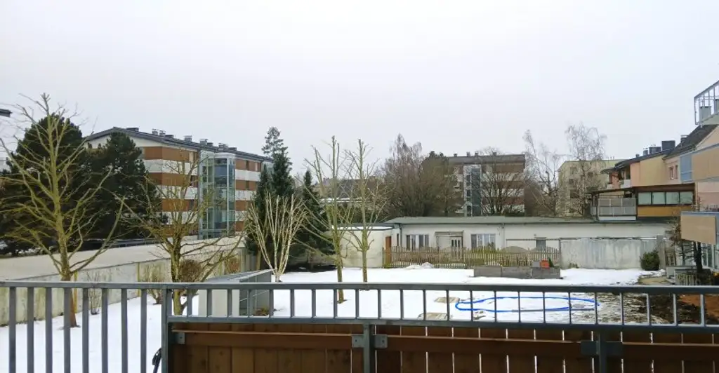 ERSTBEZUG - NEUBAU - Wunderschöne Wohnungen mit eigenem Tiefgaragenplatz im Stadtteil Neustadt